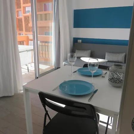Centrico Loft En El Con Wifi Y Cerca De La Playa Lägenhet *